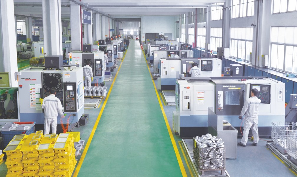 Warom Technology Incorporated Company manufacturer production line
