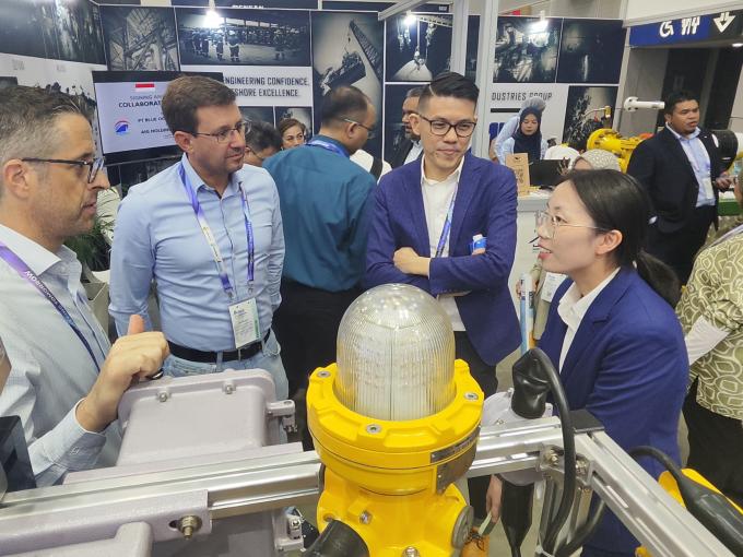 últimas noticias de la empresa sobre WAROM Inicia Oil & Gas Asia Kuala Lumpur 2025 en el Día de Apertura, 2 de septiembre 3