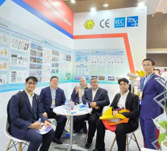 latest company news about Warom Intelligent Manufacturing shining Indonesia OGI oil and gas exhibition  7
