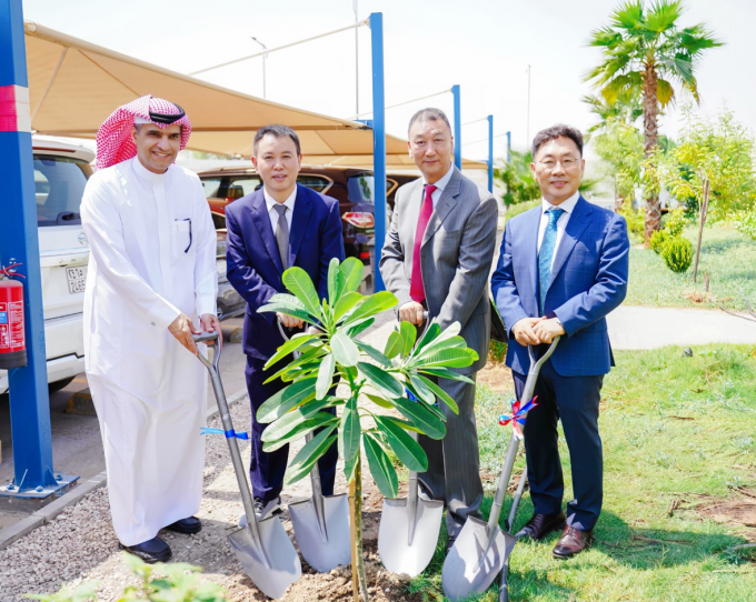 berita terbaru perusahaan tentang WAROM Anti-ledakan Mempercepat Ekspansi Global dan Memperdalam Layanan Lokal di Pasar Timur Tengah 0