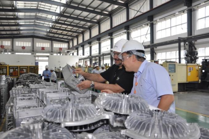 Explosion Proof Light Fittings For Oil And Gas Industries